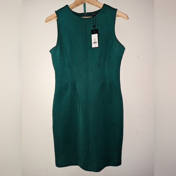 Medium emerald green dynamite dress - Picture 6 of 7